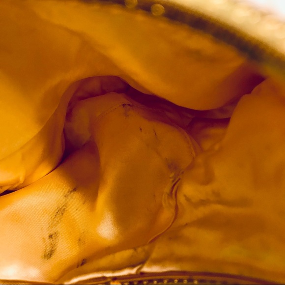 Vintage Sequin and Pearl Handbag with Gold Handle - Picture 5 of 11